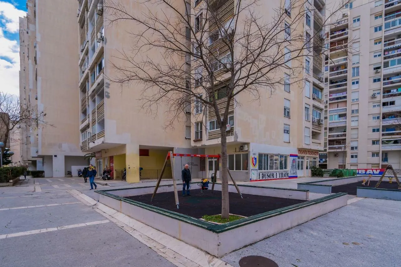 Apartmán 2 Bedroom Apartment/Parking/Market Split